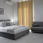 Movida מלון קאסוריה